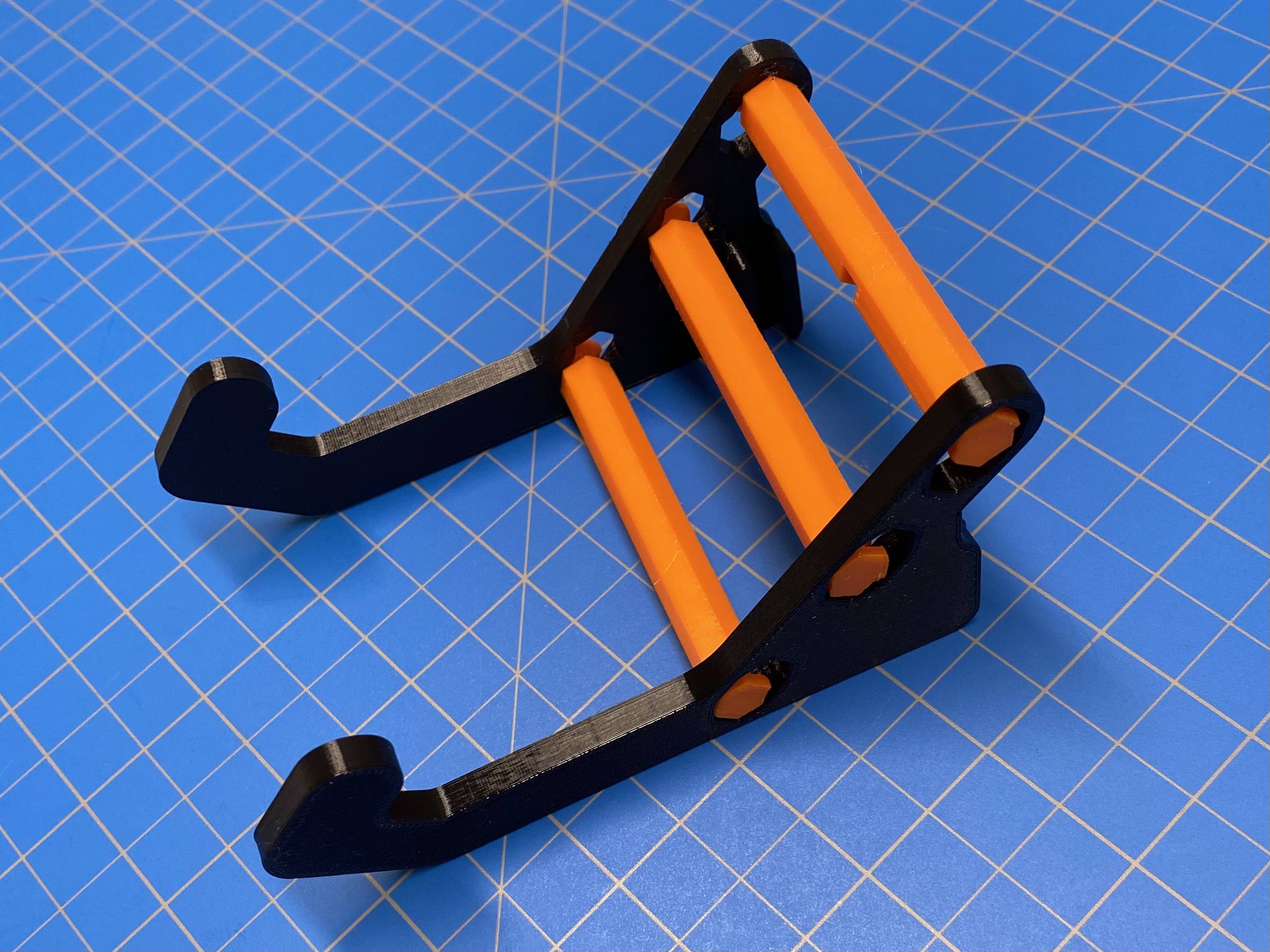 3D Printed Concept 2 Rower Phone Mount